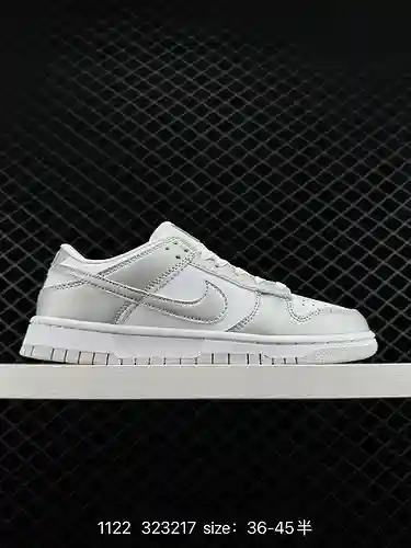8 Nike Dunk Low Zapatillas bajas Nike SB antideslizantes plateadas galvanizadas. El estilo de combin