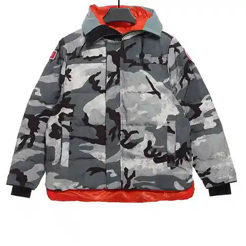 Big Goose three-party joint camouflage down jacket