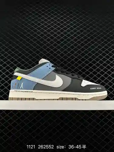 26 Zapatos deportivos informales de corte bajo y de marca compartida Nike SB Dunk Low "Beatles&