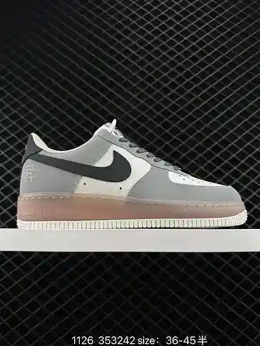 2. Nike Air Force Low 7 a nivel de empresa. Horma original y cartulina original. Crea una versión Ai