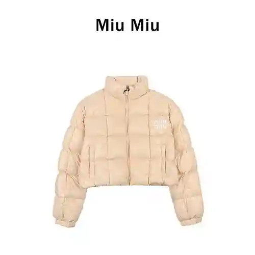 Miumiu/Miao*Miao 2023 Otoño e Invierno nueva chaqueta corta con cuello alto y letras impresas con lo