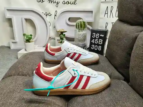 308DAdidas originals Busenitz Vulc adidas Casi 70 años de originales clásicos hechos de gamuza origi
