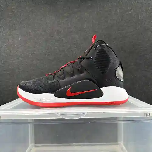 Negro, blanco y rojo 40-46