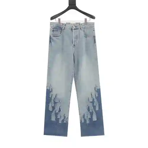 Vaqueros bootcut con llamas GD 23FW