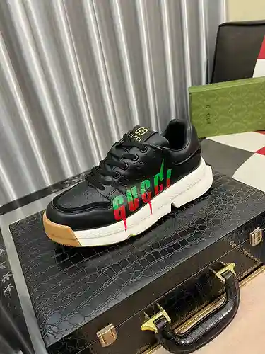 Zapatos de hombre GUCCI Código: 1123C00 Talla: 38-44