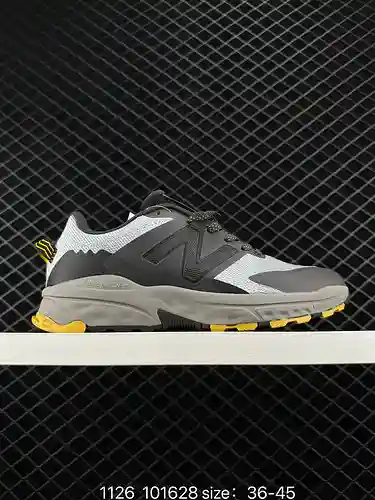 4 Los zapatos New Balance/New Balance para hombre y mujer se fabrican en medias tallas y utilizan un