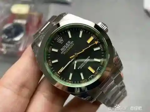 KHUU0833.webp