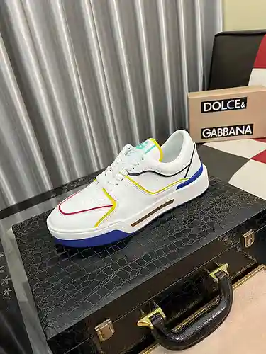 Modelo de pareja Dolce & Gabbana Código: 1123B70 Talla: 35-46