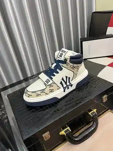 Zapatos de hombre GUCCI Código: 1123B70 Talla: 38-44
