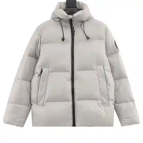 Chaqueta de plumas con capucha Canada Goose Classic Black Label