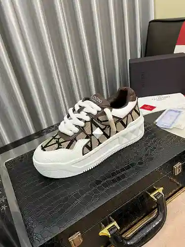 Zapatos de hombre Valentino Código: 1123B80 Talla: 38-44