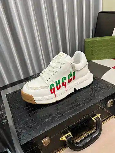 Zapatos de hombre GUCCI Código: 1123C00 Talla: 38-44