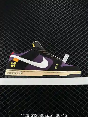Las zapatillas Nike Dunk Low de la serie SB son zapatillas deportivas informales clásicas y versátil