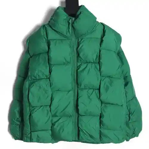 BV Bottega Veneta chaqueta de plumón de algodón con tejido de rombos y patchwork