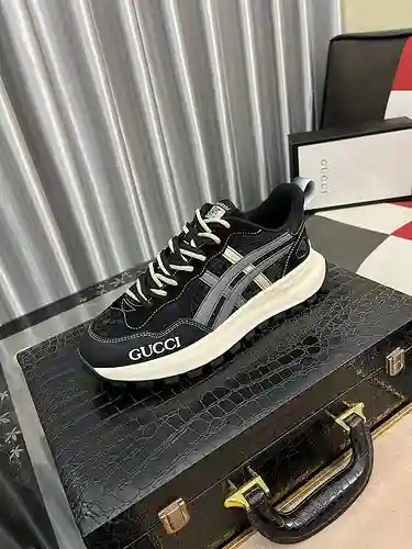 Zapatos de hombre GUCCI Código: 1123B60 Talla: 38-44