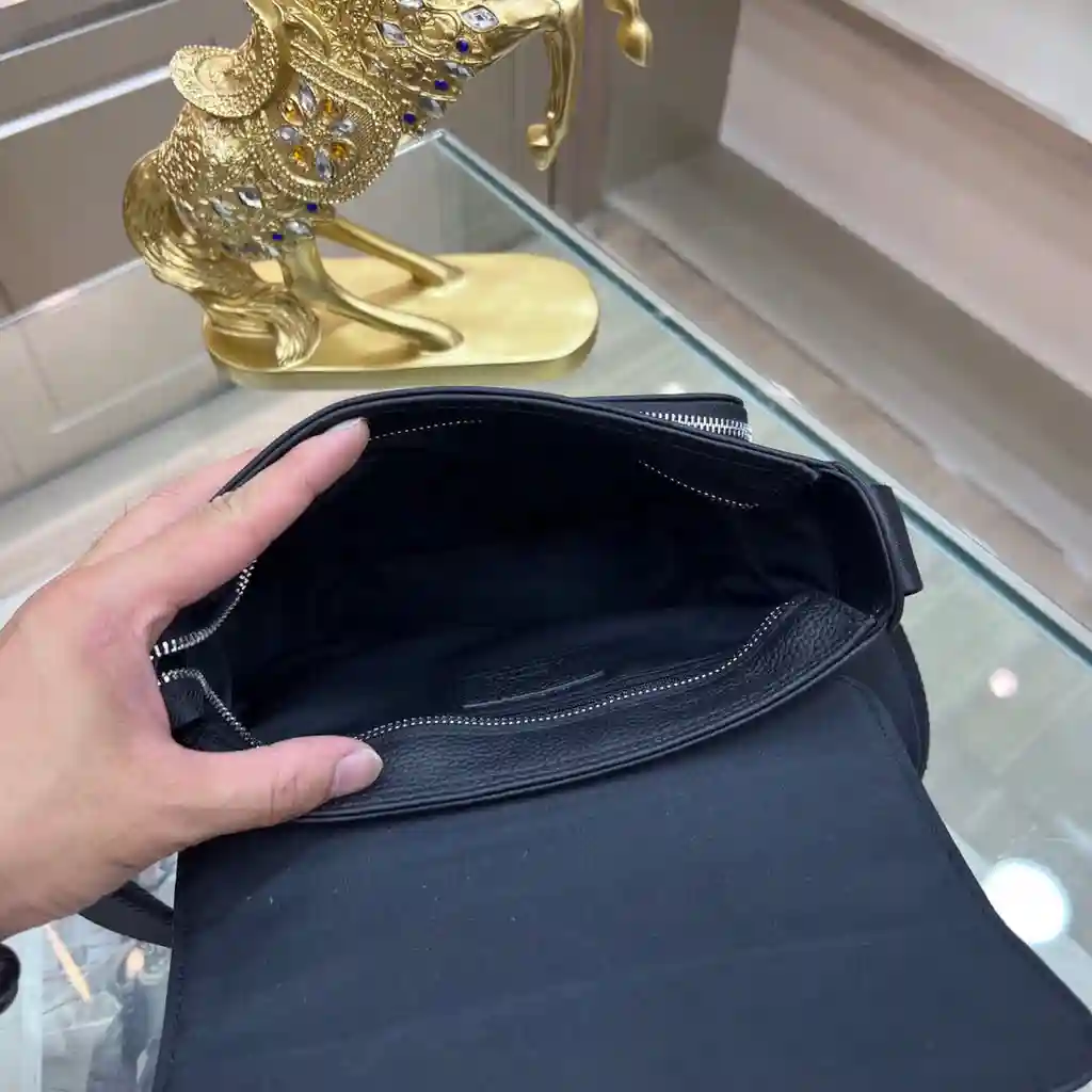 KK03250 (4).webp