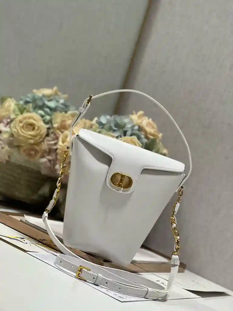 KK05850 (6).webp