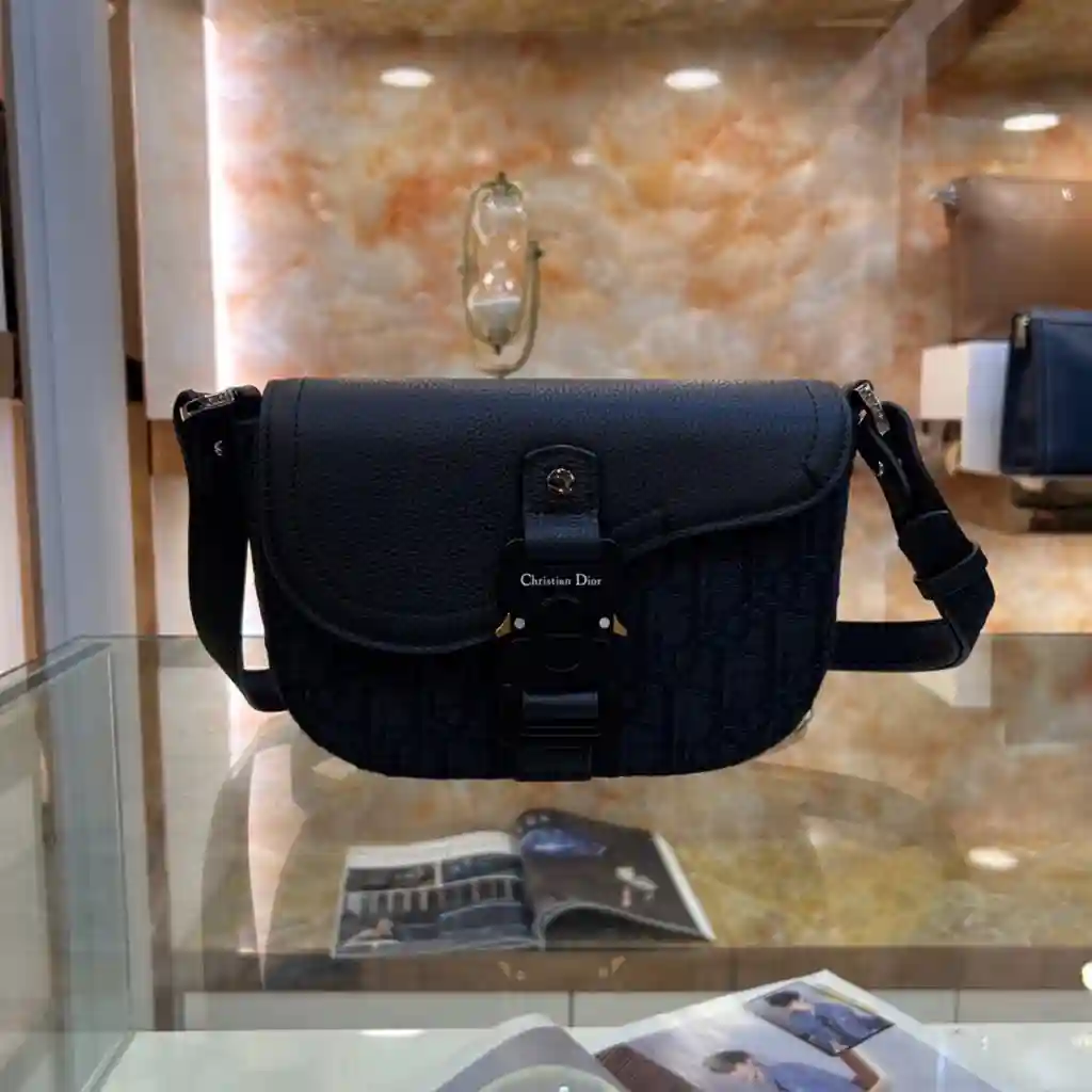 KK04250 (1).webp