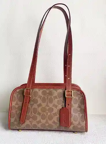 Bolso bandolera coa@Chi Fabricado en piel de vacuno original importada, alta calidad, entrega en bol