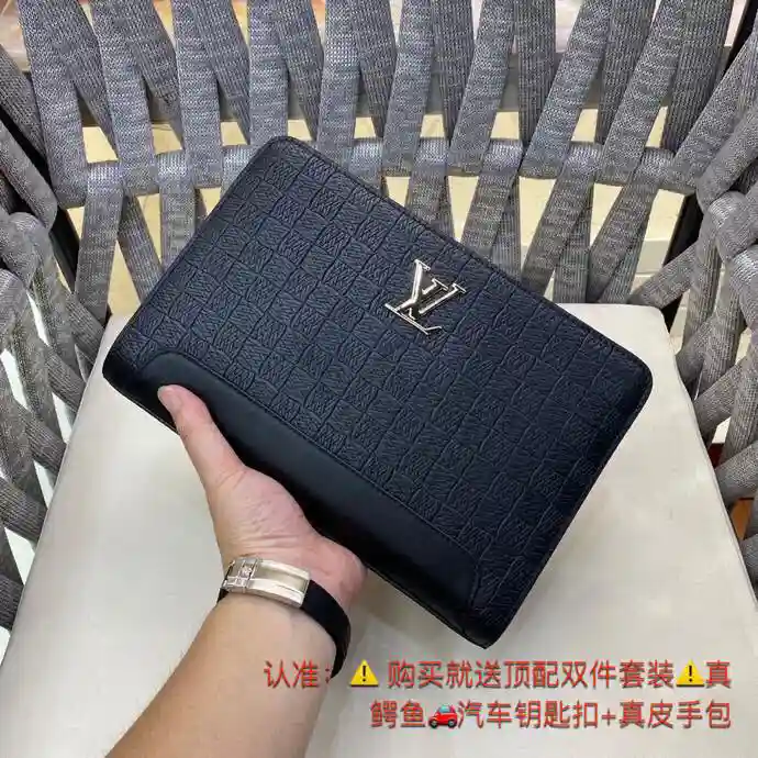KK02750 (1).webp