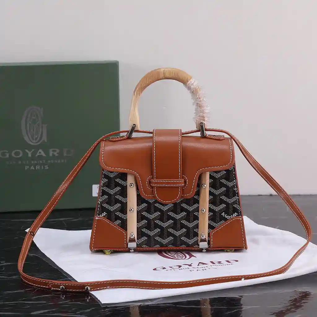 KK01950 (21).webp