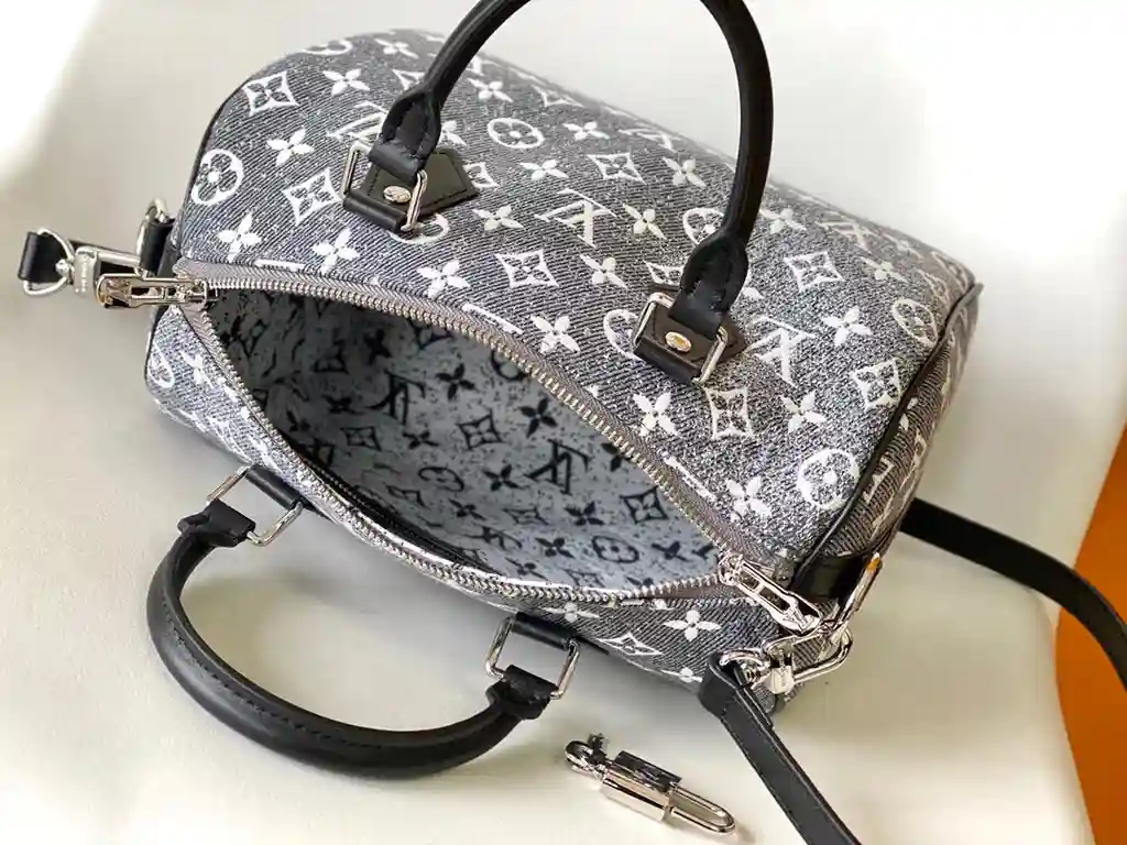 KK02850 (4).webp