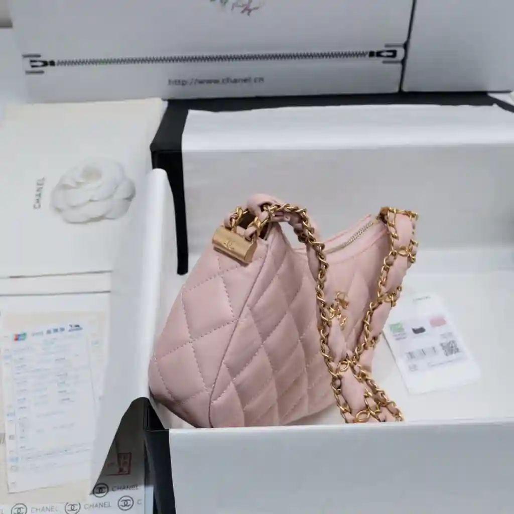 KK06250 (17).webp