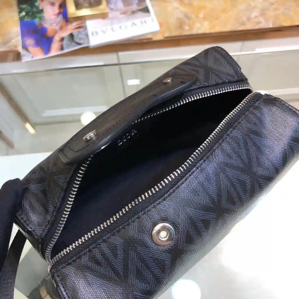 KK02650 (5).webp