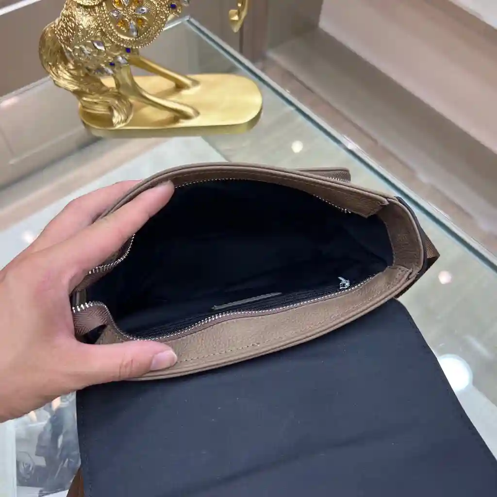 KK03250 (4).webp