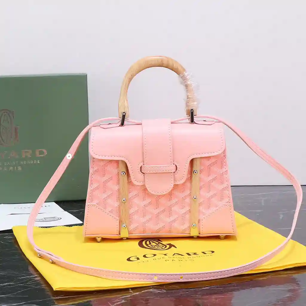 KK01950 (1).webp