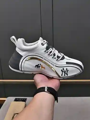Zapatos de hombre GUCCI Código: 1127B90 Talla: 38-44 (45 personalizados)