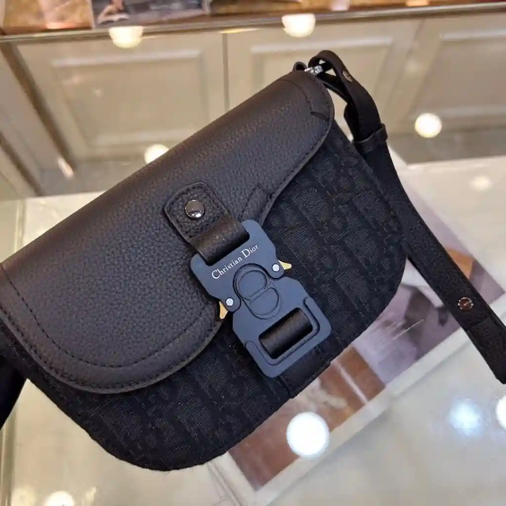 KK04250 (4).webp