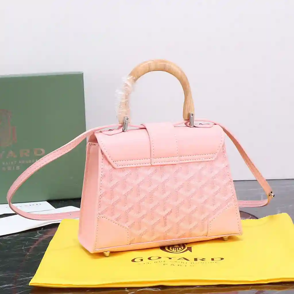 KK01950 (3).webp