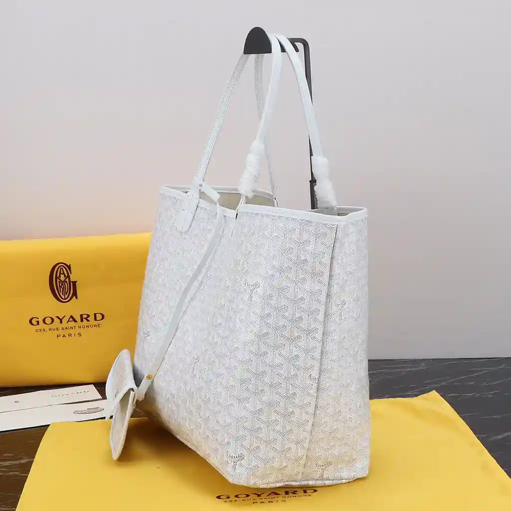 KK01950 (18).webp