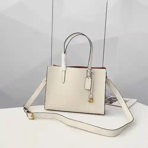 El bolso coa está hecho de piel de vacuno original importada, alta calidad, entrega en factura de bo