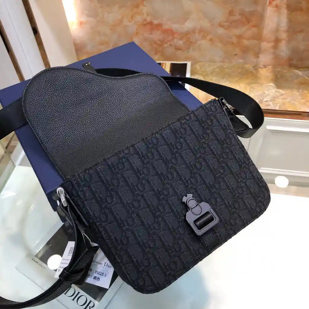 KK04250 (4).webp