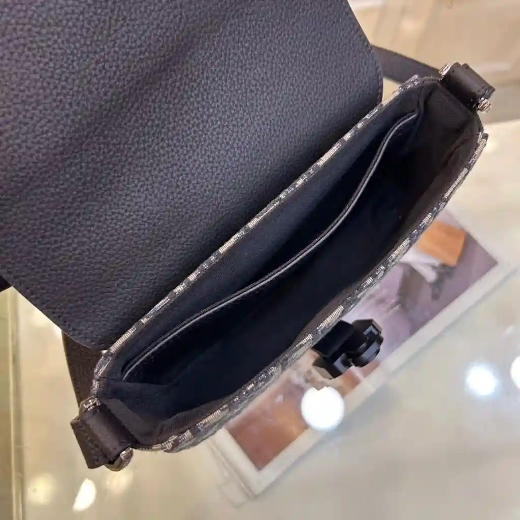 KK04250 (5).webp