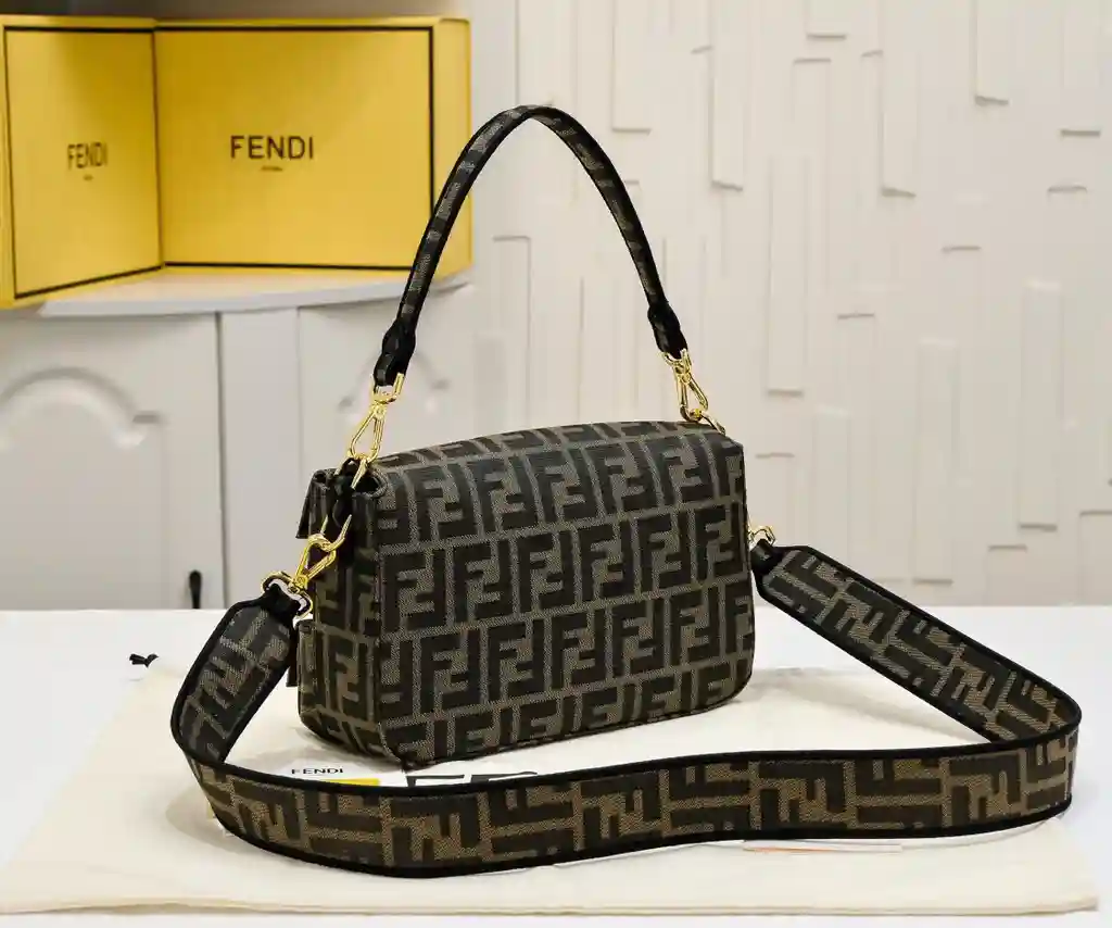 KK02750 (3).webp