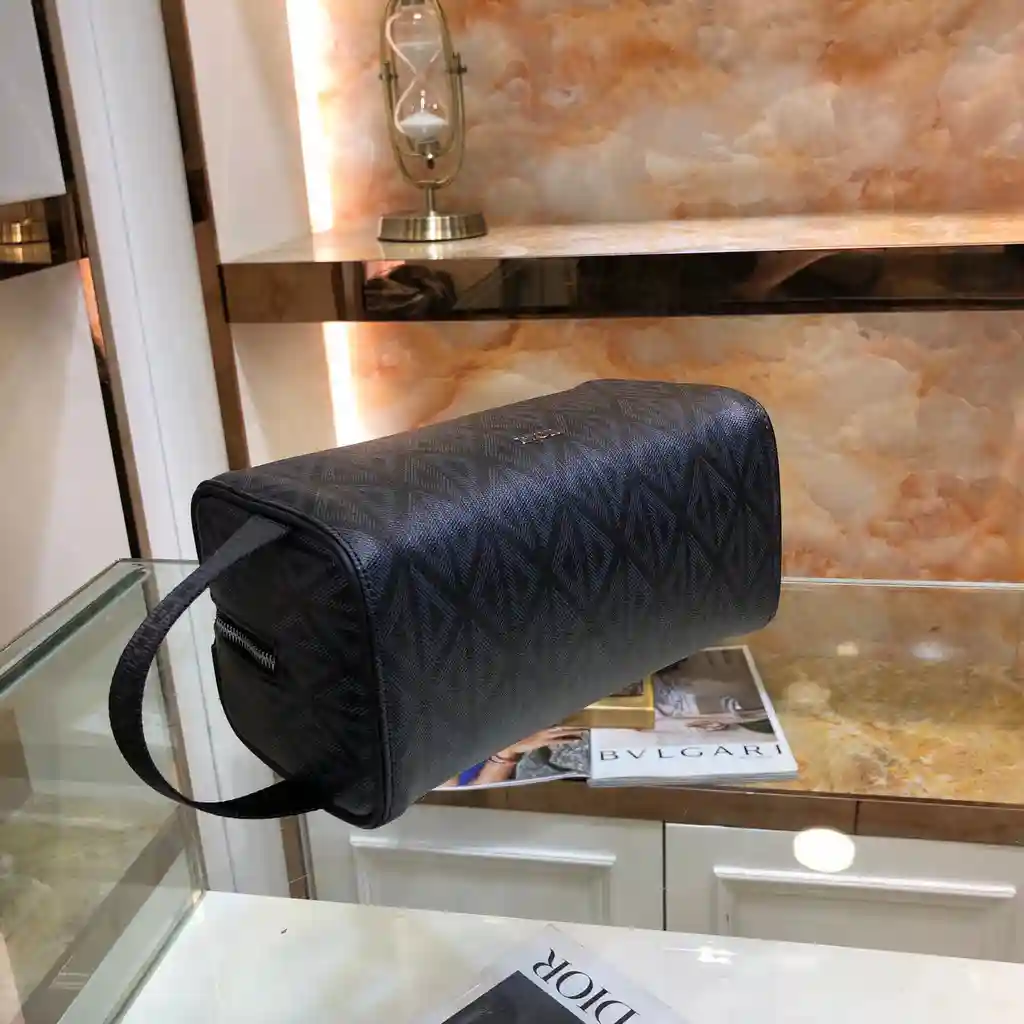 KK02650 (4).webp