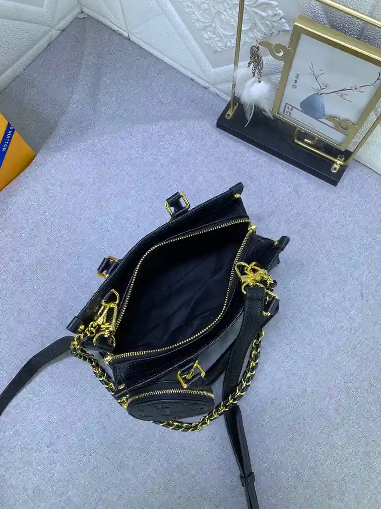 KK02050 (16).webp
