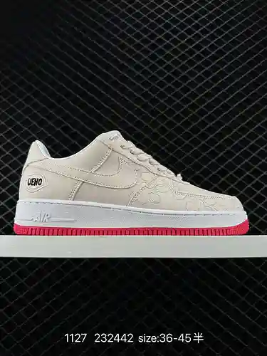 2 Air Force '7 a nivel de empresa, horma original y cartón original, que crea una versión pura de la