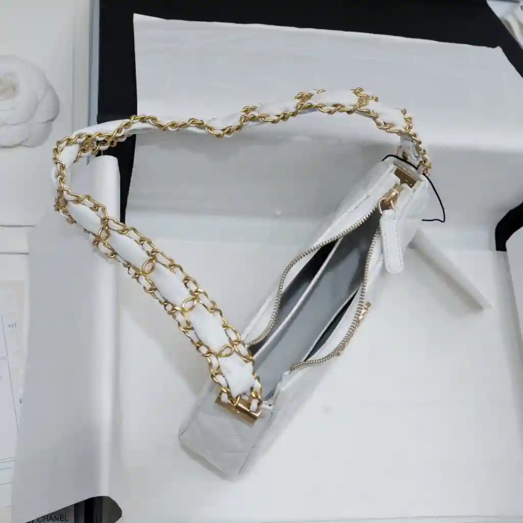 KK06250 (25).webp
