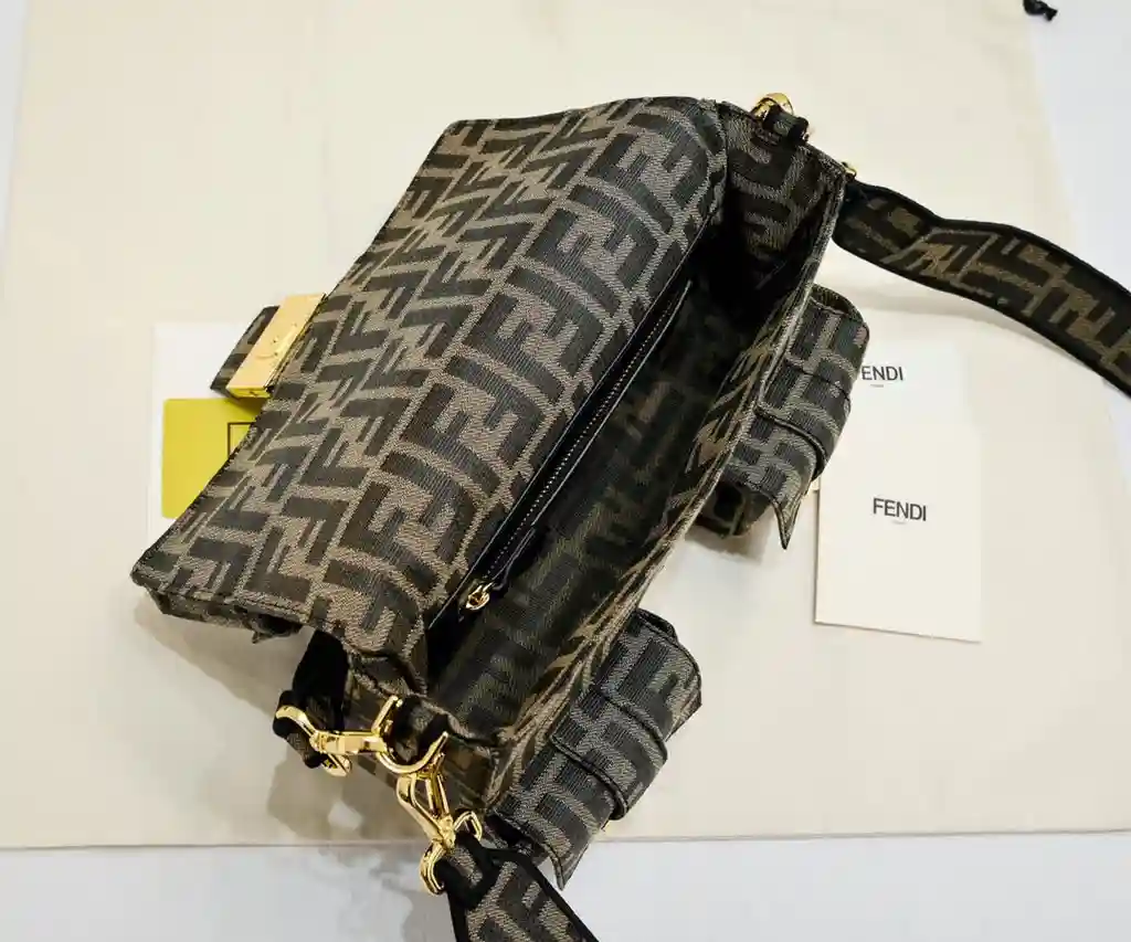 KK02750 (5).webp