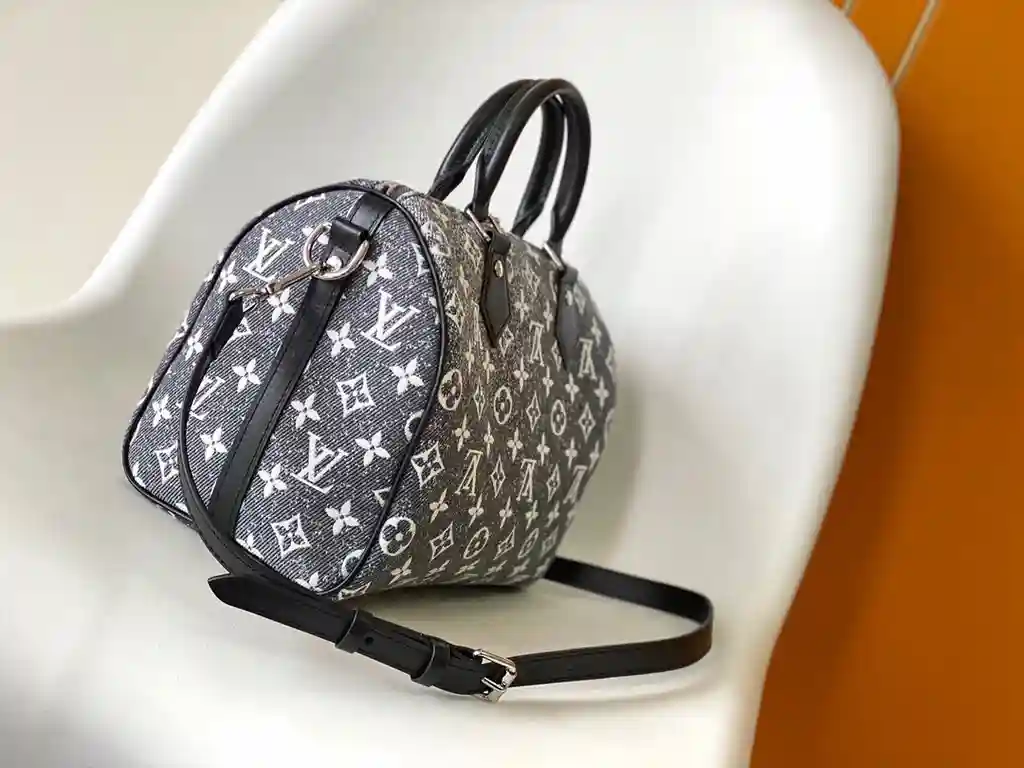 KK02850 (2).webp