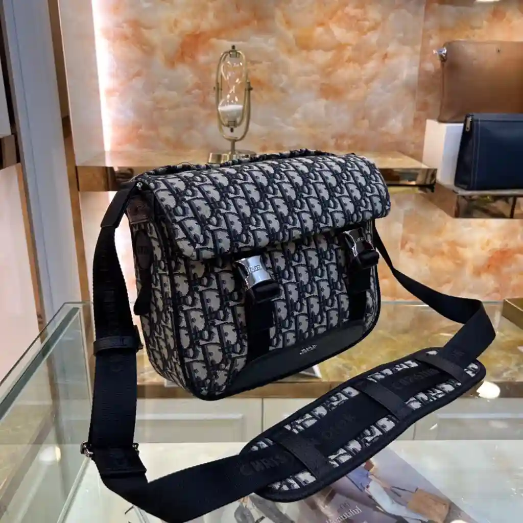 KK04550 (2).webp