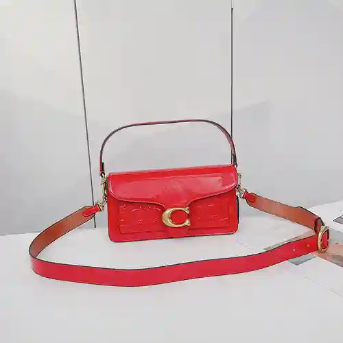 La bolsa para axilas coa@Chi está hecha de piel de vaca original importada, alta calidad, entrega en