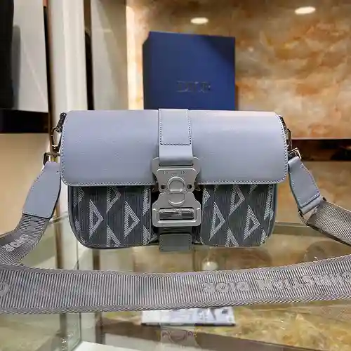 Bolso bandolera DI para hombre, elaborado en cuero original superior importado, versión réplica de a