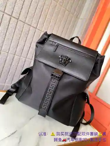 Mochila Versace para hombre hecha de piel de vaca original importada Bolsa de regalo con entrega de 