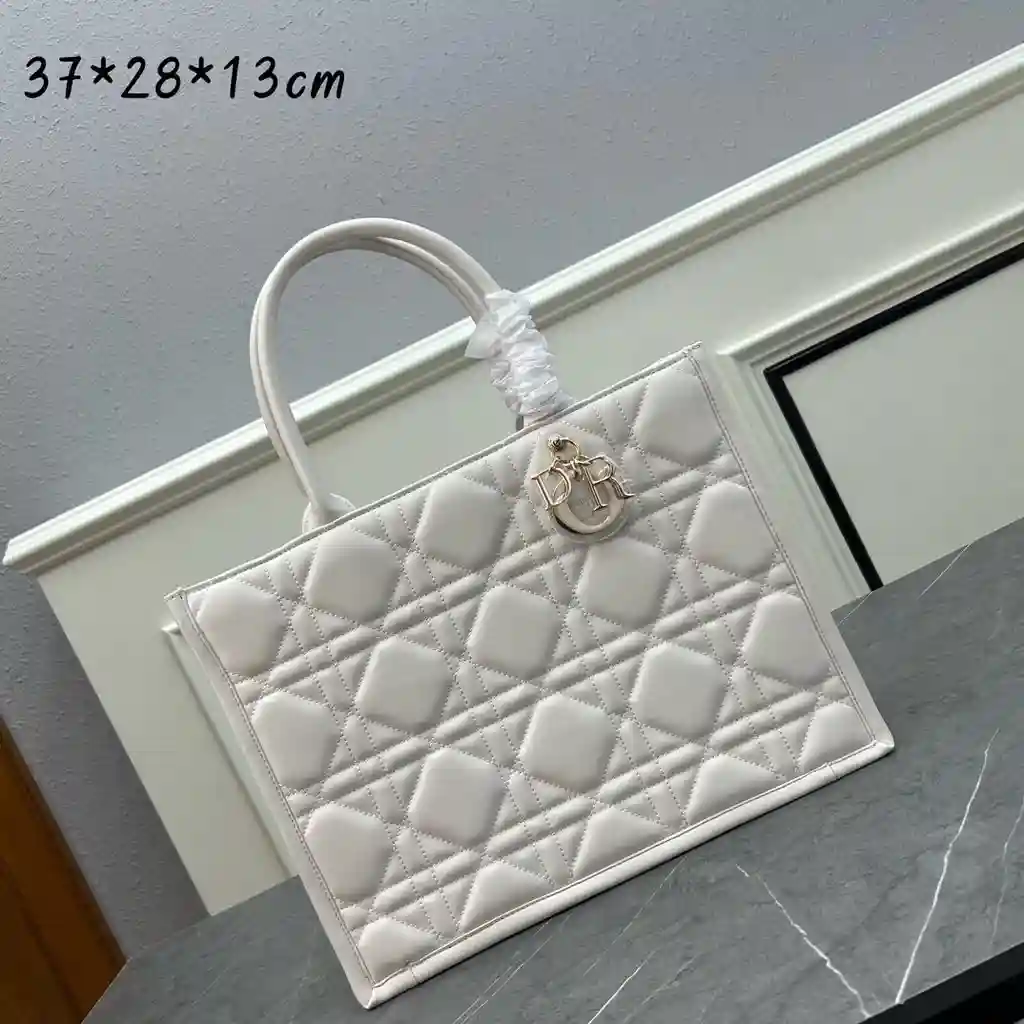 KK02450 (1).webp