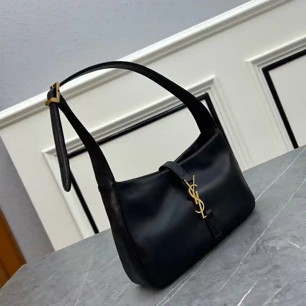  KK02550 (2).webp